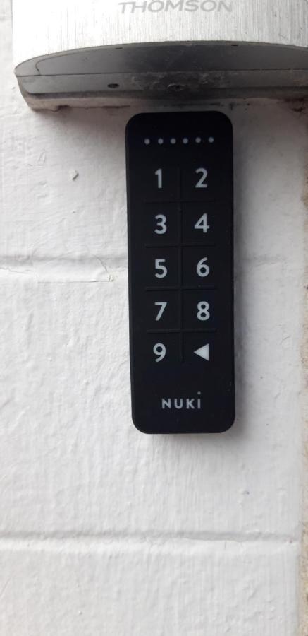 Le Petit Chez Soi Apartment Кале Екстериор снимка