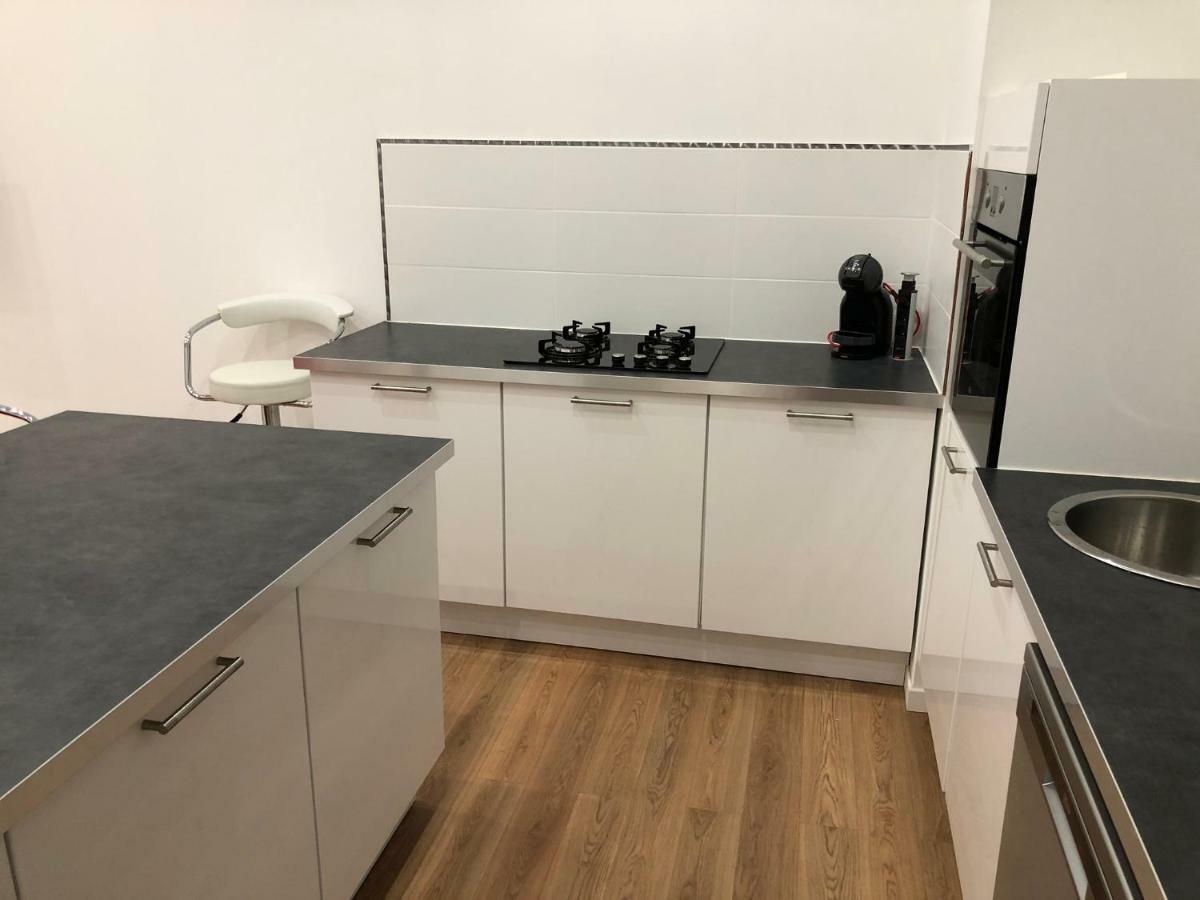 Le Petit Chez Soi Apartment Кале Екстериор снимка